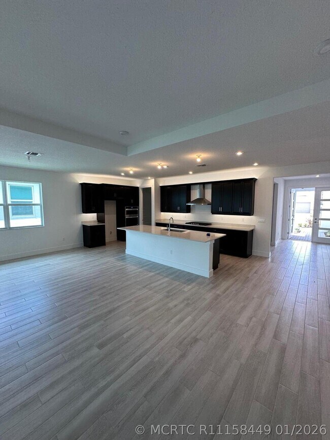 Building Photo - 12166 Viridian Blvd