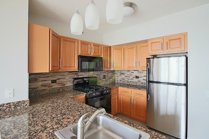 Building Photo - 312 N Canal St