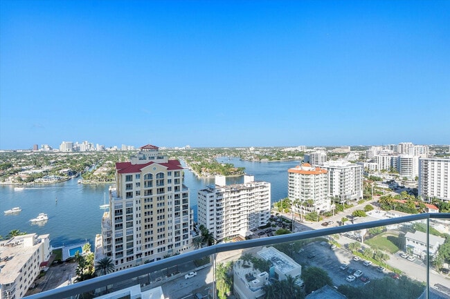 Building Photo - 151 N Seabreeze Blvd