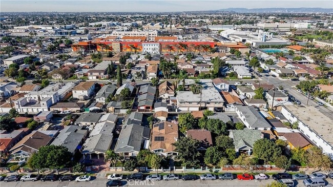 Building Photo - 6325 Marbrisa Ave