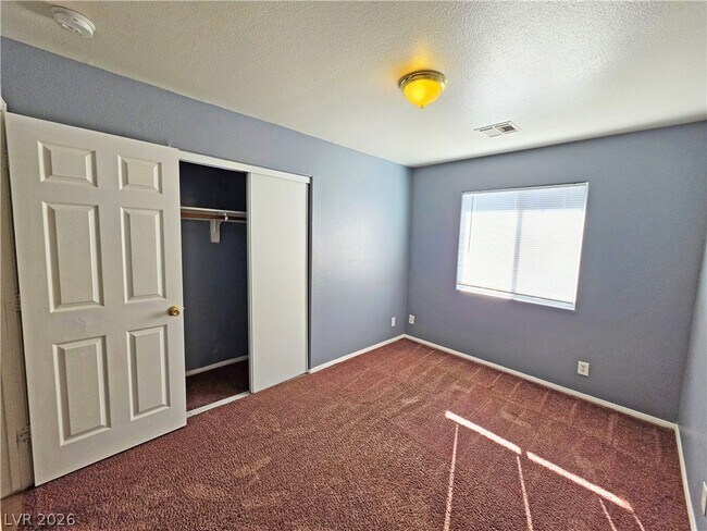 Building Photo - 1444 Star Rd