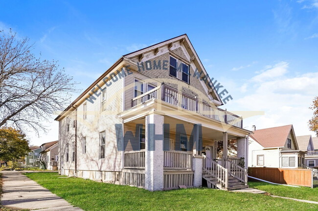 Building Photo - 3401 N 1st St