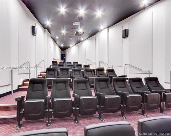 Building Photo - 2950 NE 188th St