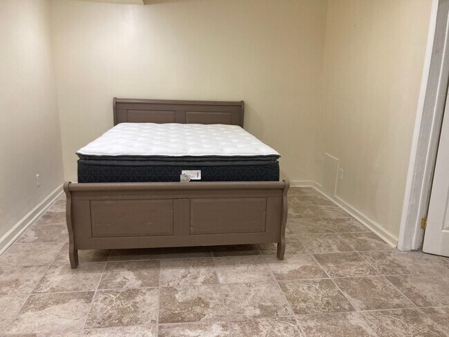 Bedroom - 7693 Waterlace Dr