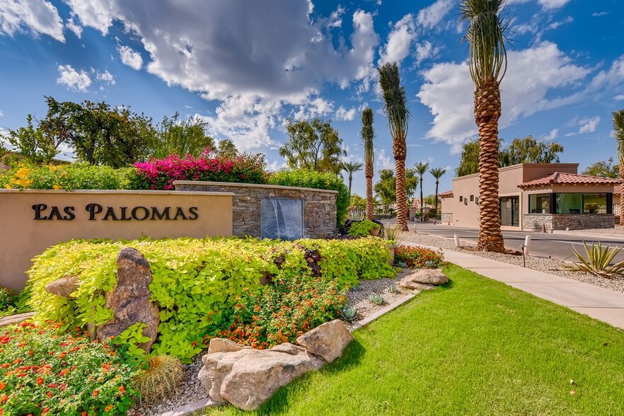 The beautiful and highly coveted community of Las Palomas. - 8437 N 84th St