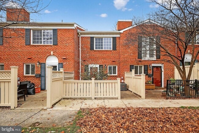 Building Photo - 1455 VA-401