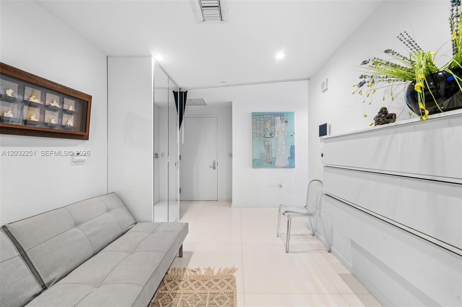 Building Photo - 17121 Collins Ave