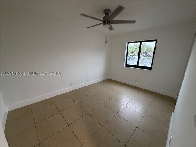 Building Photo - 11085 NW 38th Pl