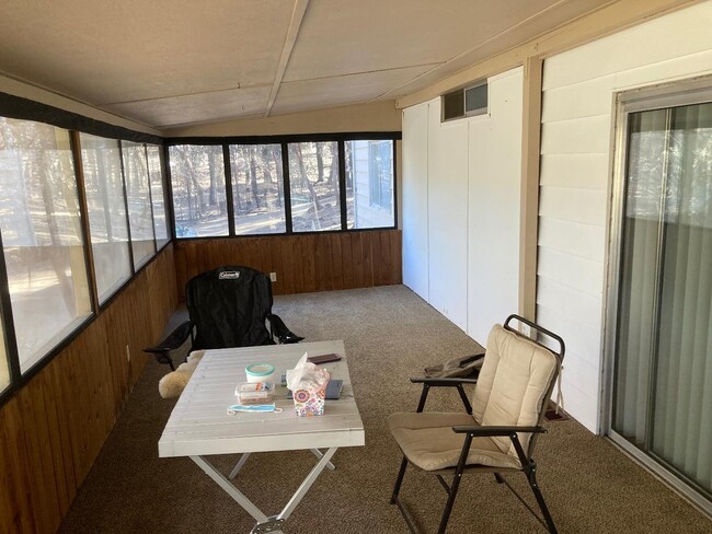 Primary Photo - 680 Dutch Creek Rd