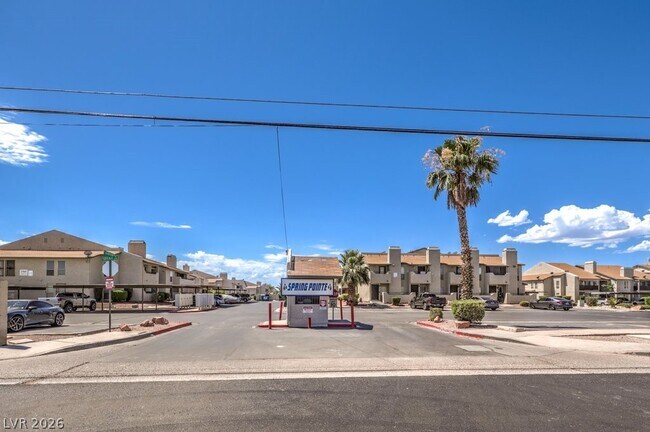 Building Photo - 2981 Country Manor Ln