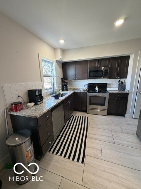 Building Photo - 1205 N Grant Ave