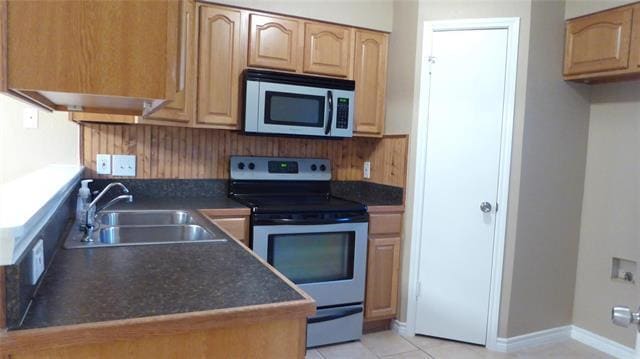 Building Photo - 209 Stone Cir