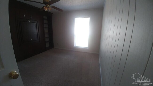 Building Photo - 4435 Roxborough Pl