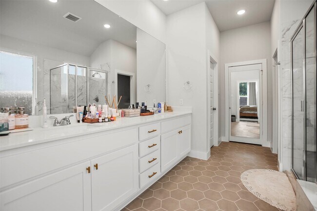 Building Photo - 5010 Vly Wind Ct