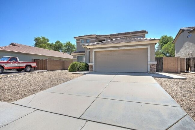 Building Photo - READY TO VIEW NOW! Beautiful 4 Bed 2.5 Bat...