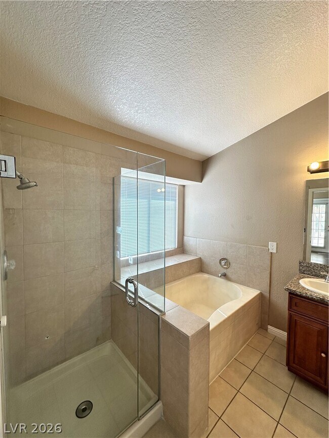 Building Photo - 3910 Amy Marie Ct