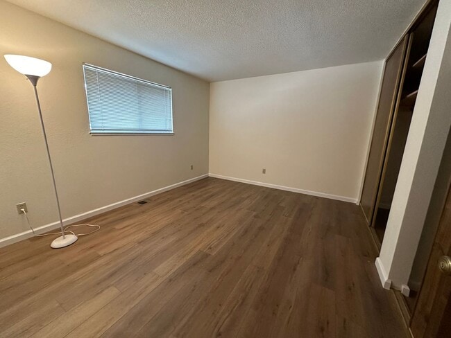 Building Photo - Al Tahoe 3 Bedroom Home with Garage, Just ...