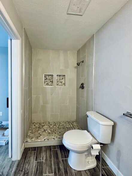 Building Photo - 3767 Kicking Horse Dr
