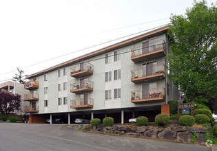 Building Photo - Elskan Apartments