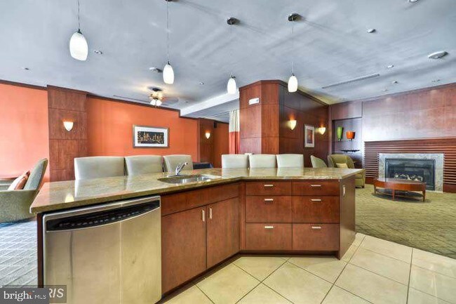 Building Photo - 11760 Sunrise Valley Dr