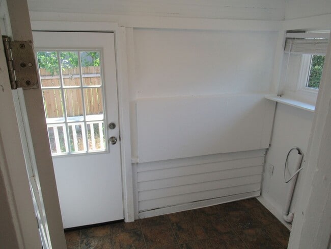 Building Photo - Large Two Bedroom House 1/2 off 1st rent