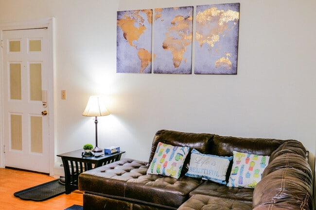 Building Photo - 35 Madison Ave