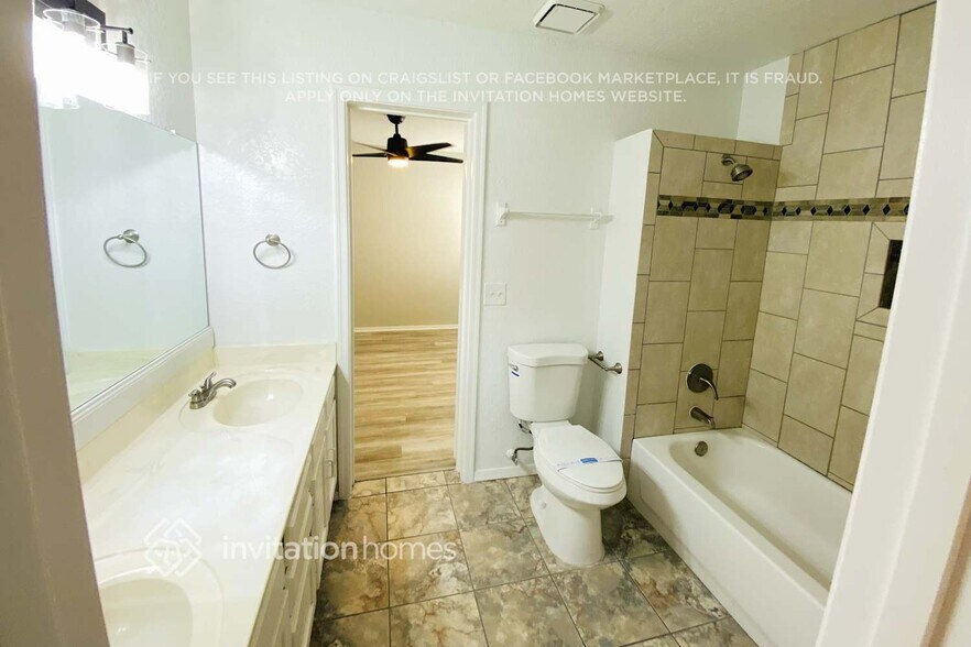 Building Photo - 1208 W Sand Hills Ct
