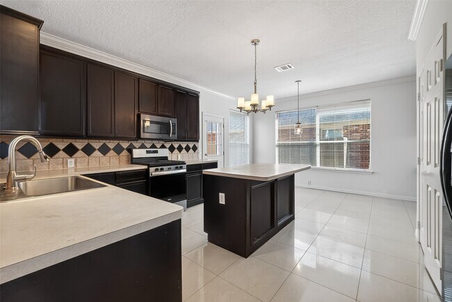 Building Photo - 19326 Colony Trail Ln