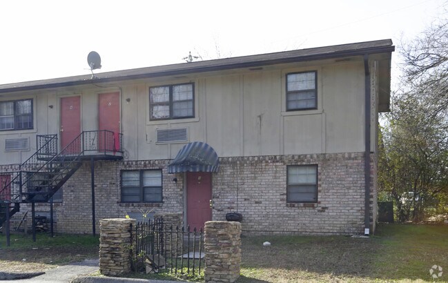 Building Photo - The North River Apartments