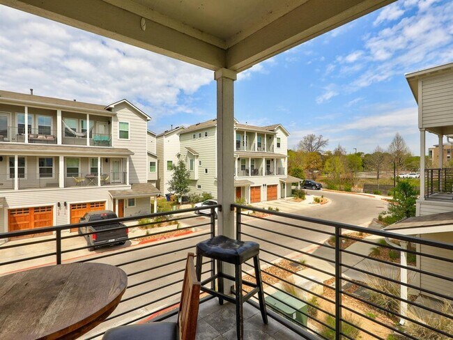 Building Photo - 1109 Euphoria Bend