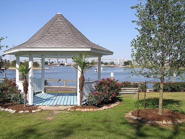 Building Photo - 71 Harbor Ln