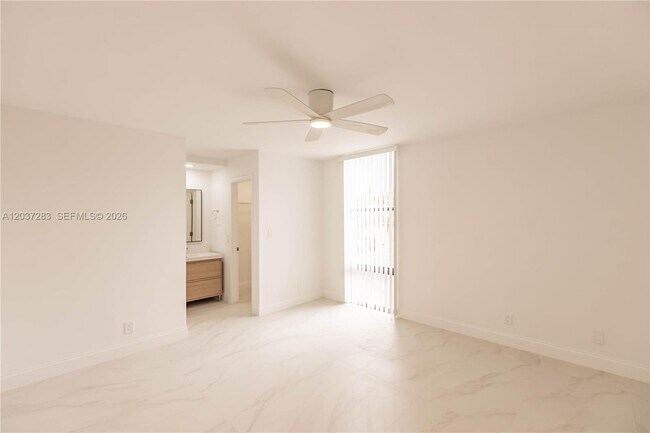 Building Photo - 2931 SW 87th Terrace