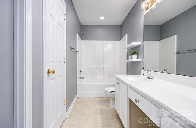 Building Photo - 10519 Yellow Rose Ln