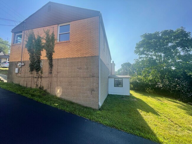 Building Photo - Jump into June and Own Your Own Home with our Summer Savings Spectacular!! -  Lease-to-Own Opport...