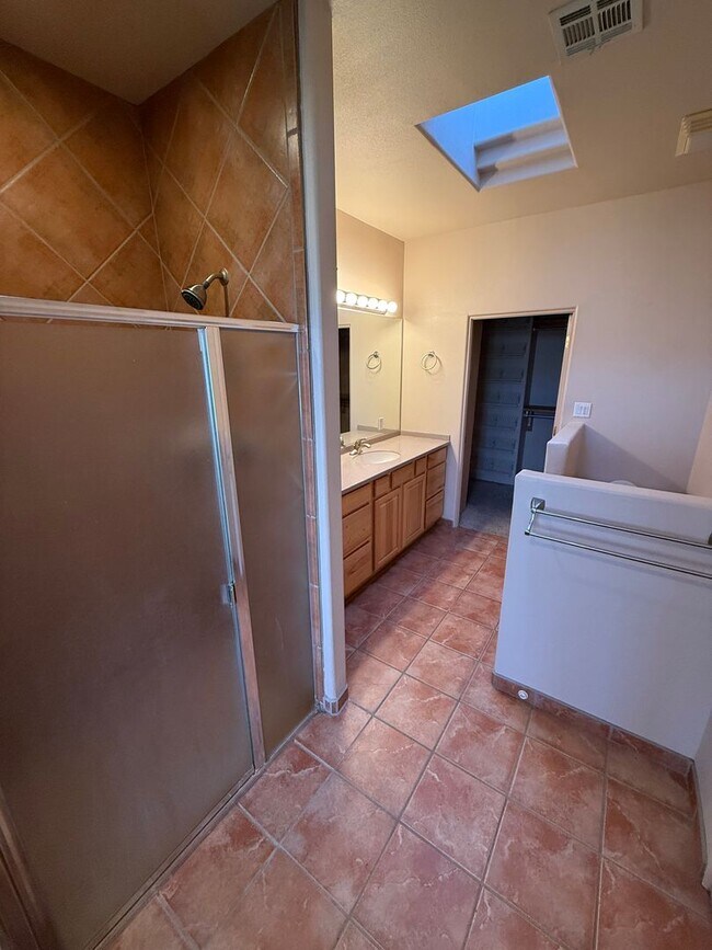 Building Photo - 3878 Stoneybrook Cir