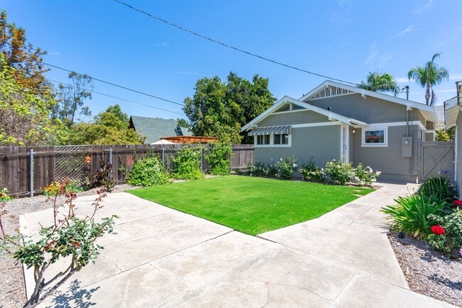 Building Photo - Modern Kensington Cottage