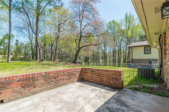 Building Photo - 926 Live Oak Ct