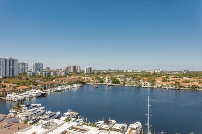 Building Photo - 21055 Yacht Club Dr