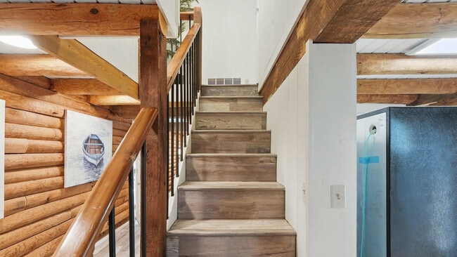 Building Photo - 205 Bravo Rd