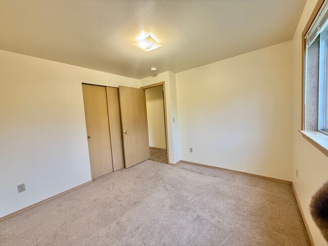 Building Photo - Sunny Rambler on Corner Lot with Large Fenced Yard & Deck