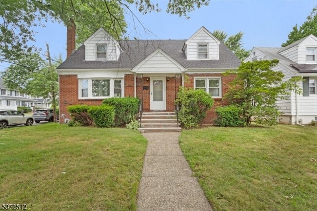 Building Photo - 141 Crosby Ave