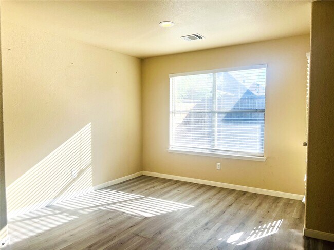 Building Photo - 19422 Remington Wick Ct