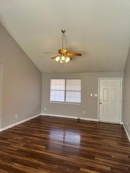 Building Photo - 1099 Old Chattanooga Pike SW