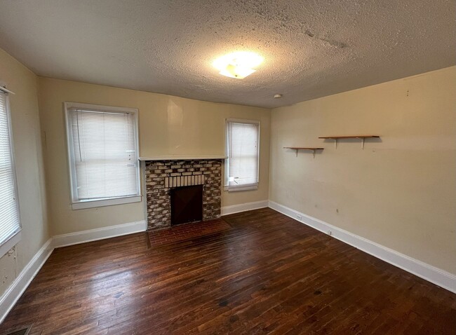 Building Photo - For Rent In Mocksville