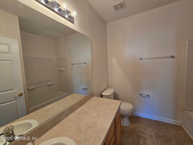 Building Photo - 785 Oakleaf Plantation Pkwy