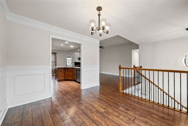 Building Photo - 1224 Meachem Dr