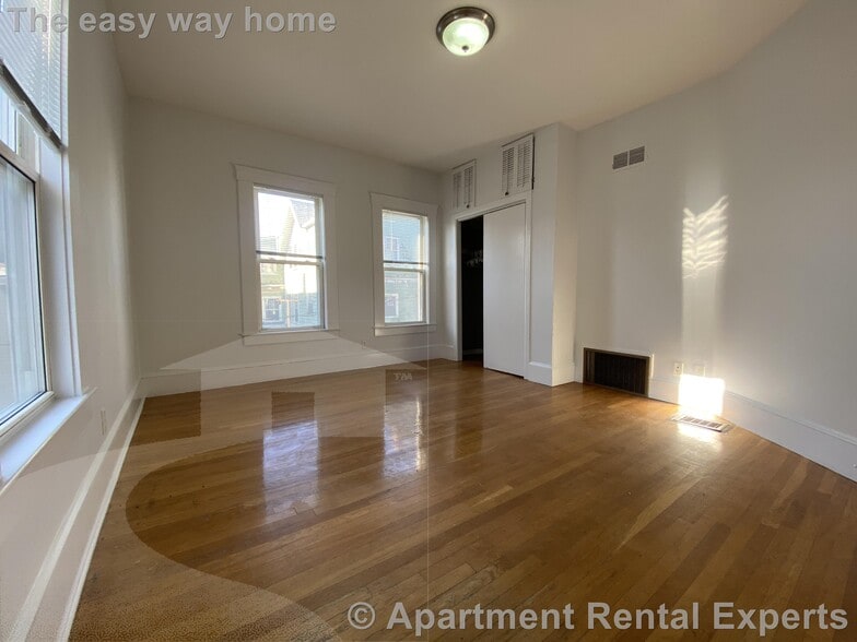 Building Photo - 21 Mt Vernon Park