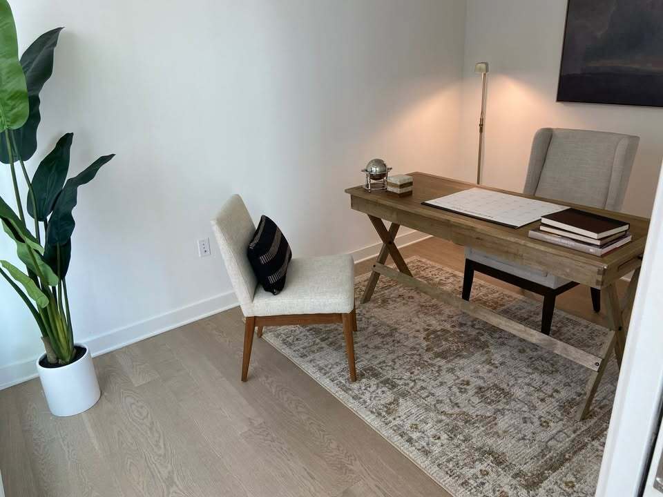 Den - 1650 Silver Hill Dr