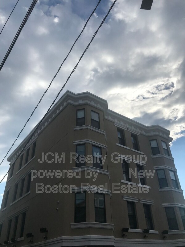 Building Photo - 16 Fifth Street