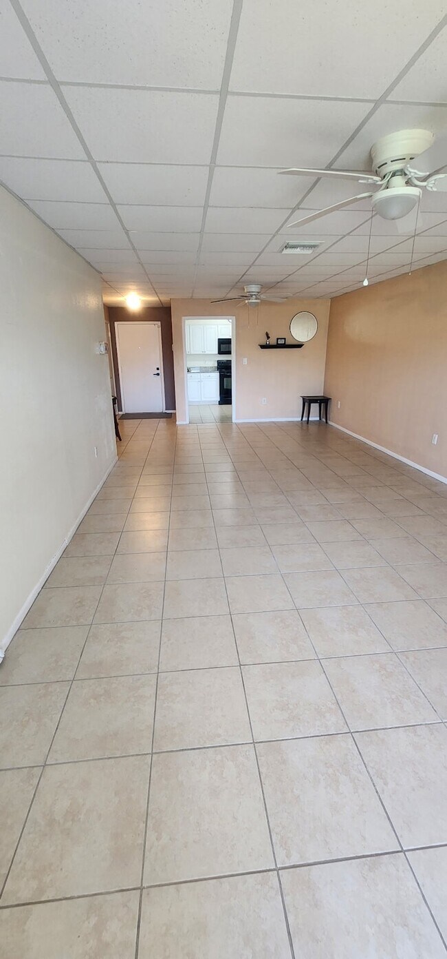 Building Photo - 3106 Harbor Blvd